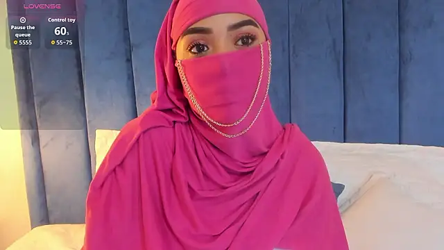 Snapshot of fatimarab__ chatting on 02.11.26 fatimarab online show from 02.11.26