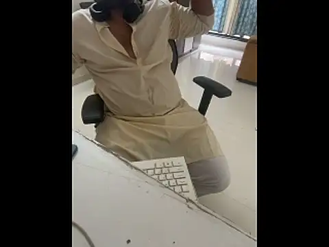 Snapshot of Rah0091 chatting on 03.19.26 Rah0091 online show from 03.19.26