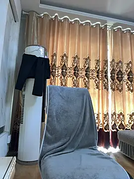 Snapshot of LXR77887 chatting on 02.13.26 LXR77887 online show from 02.13.26