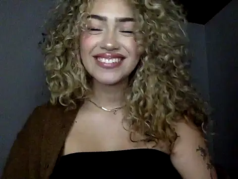 Maddy Beluci online show from 03.05.26