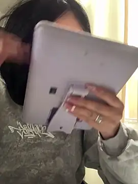 Snapshot of Sara_Fernandez_ chatting on 02.12.26 Sara Fernandez online show from 02.12.26