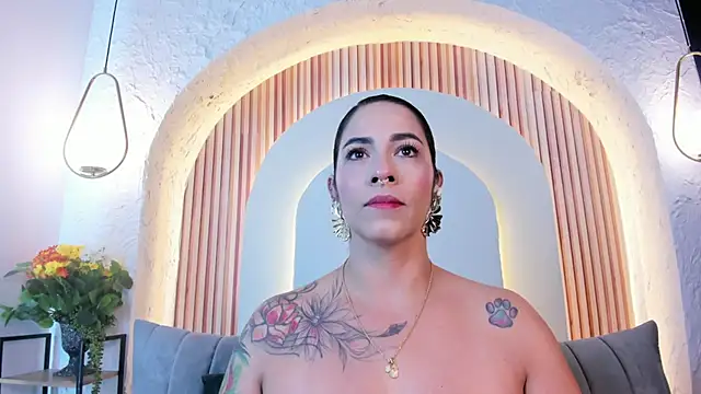 violet scott  online show from 07.02.26