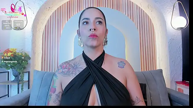 violet scott  online show from 07.10.26