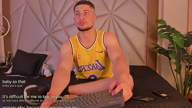 valenssio moretti online show from 03.26.26