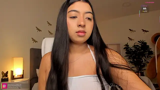 missvancouver online show from 03.16.26