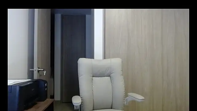 Snapshot of Juanitaws chatting on 02.22.26 Juanitaws online show from 02.22.26