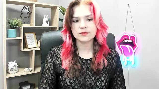 SweetLilyxo online show from 06.08.26