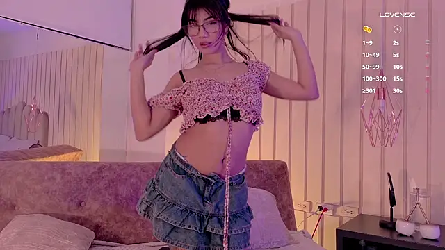 Snapshot of Pikayle chatting on 02.11.26 Pikayle online show from 02.11.26