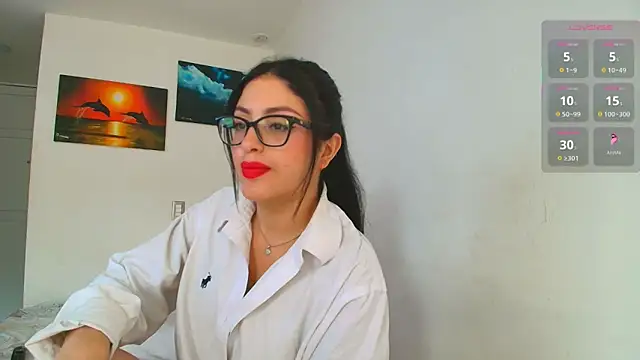 Artt Juli online show from 04.28.26