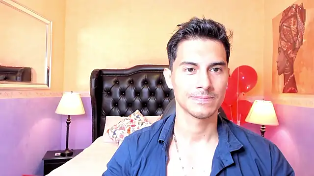 Snapshot of Mike_Conors chatting on 02.18.26 Mike Conors online show from 02.18.26