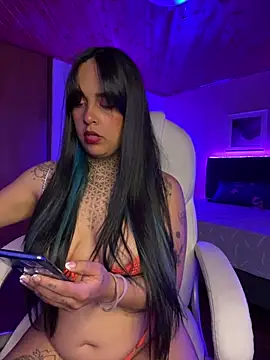 Annie Alicee online show from 02.27.26