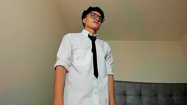 Adonibaskerville4 online show from 04.13.26