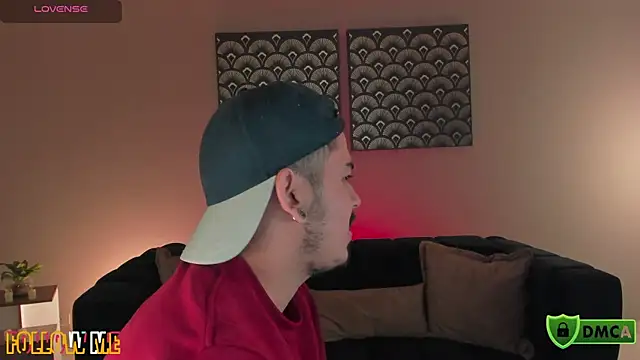 Snapshot of Chriss_Hunt chatting on 02.14.26 Chriss Hunt online show from 02.14.26