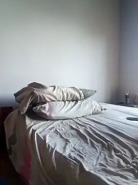 Snapshot of gordorichard chatting on 02.14.26 gordorichard online show from 02.14.26