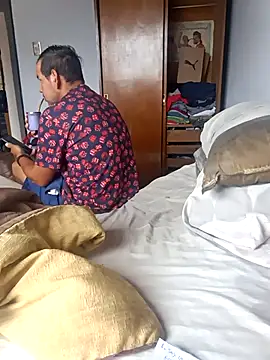 Snapshot of gordorichard chatting on 02.15.26 gordorichard online show from 02.15.26