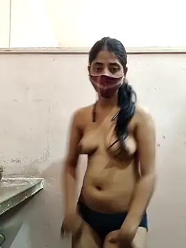 Snapshot of Kitti-Sharma chatting on 05.19.26 Kitti-Sharma online show from 05.19.26