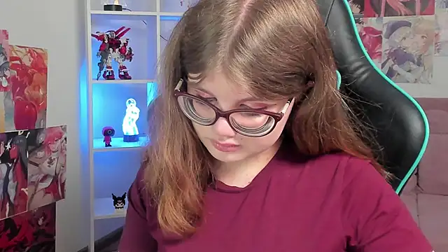 ChloeHalses online show from 02.12.26