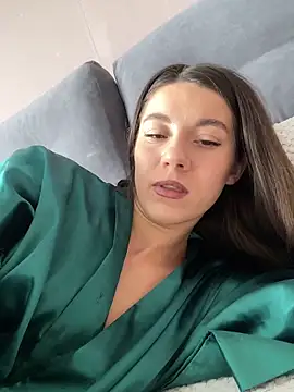 Snapshot of OnlyLeiLa chatting on 04.07.26 OnlyLeiLa online show from 04.07.26