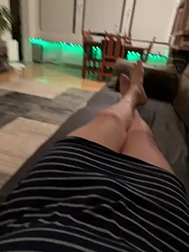 Snapshot of hungryMaya chatting on 02.28.26 hungryMaya online show from 02.28.26