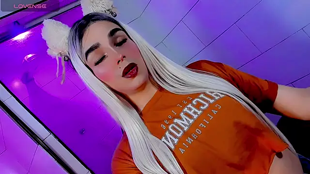 Maddye Fox online show from 05.12.26