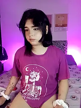 Daniellesins1 online show from 03.12.26