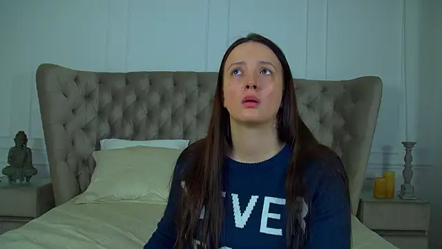 Snapshot of ElinaBellucci chatting on 03.11.26 ElinaBellucci online show from 03.11.26