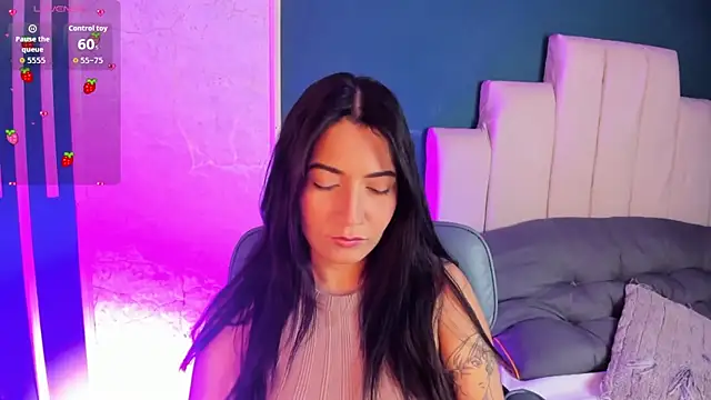 Snapshot of Adrienne__ chatting on 04.06.26 Adrienne online show from 04.06.26