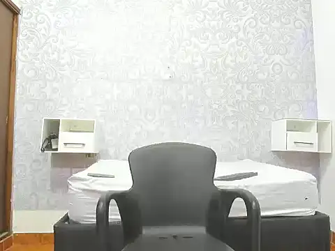 GoldenBoyM online show from 05.10.26