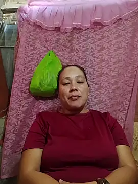 Snapshot of May_Bombs chatting on 03.15.26 May Bombs online show from 03.15.26