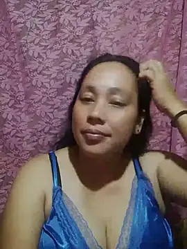 Snapshot of May_Bombs chatting on 03.25.26 May Bombs online show from 03.25.26