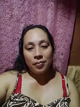 Snapshot of May_Bombs chatting on 03.28.26 May Bombs online show from 03.28.26