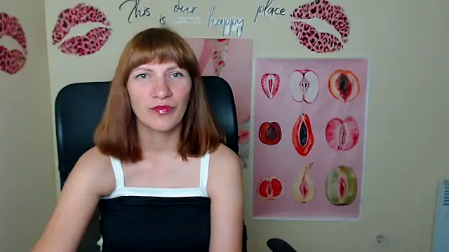 Snapshot of Rosalinda_ro chatting on 06.05.26 Rosalinda ro online show from 06.05.26