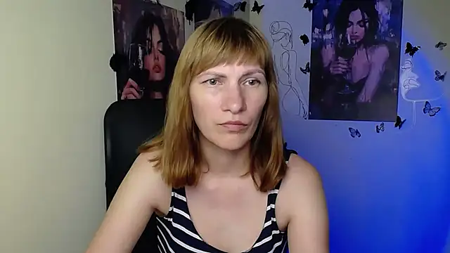 Snapshot of Rosalinda_ro chatting on 06.24.26 Rosalinda ro online show from 06.24.26