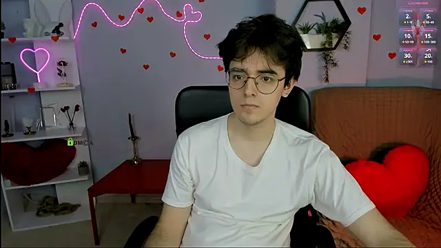 Snapshot of martin_neil chatting on 02.17.26 martin neil online show from 02.17.26