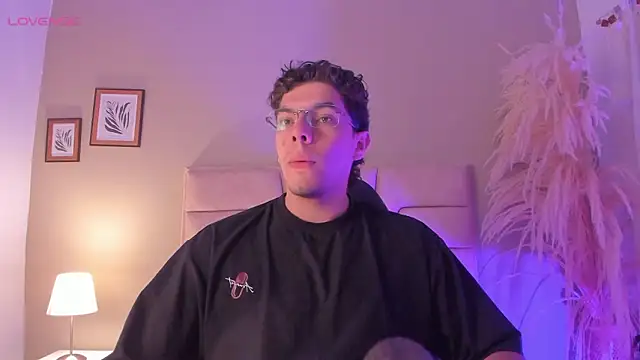 Axel Creed online show from 02.12.26