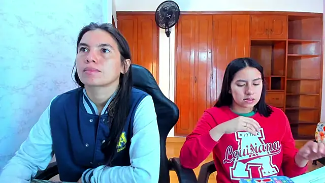 Emily and Soffy online show from 04.01.26