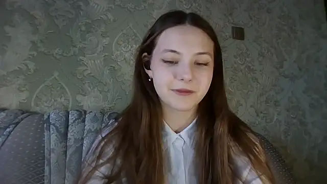 Snapshot of YuniNeko chatting on 02.17.26 YuniNeko online show from 02.17.26