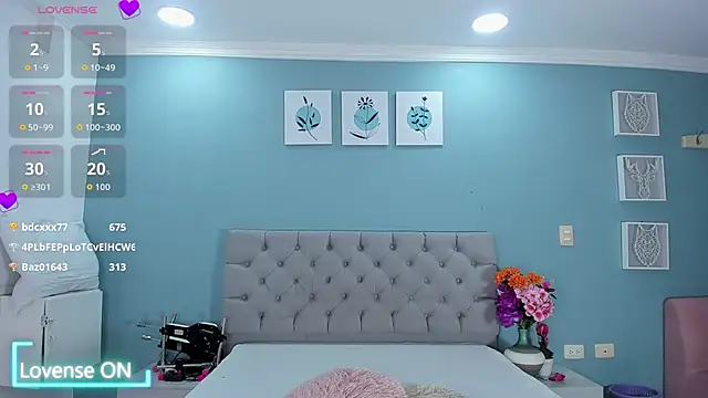 Valentina Rujano online show from 03.31.26