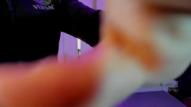 Vaneline2 online show from 04.08.26