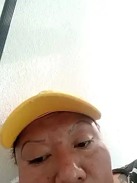 Snapshot of perrit17 chatting on 02.21.26 perrit17 online show from 02.21.26