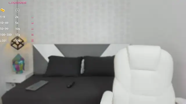 Mia rivers   online show from 02.04.26