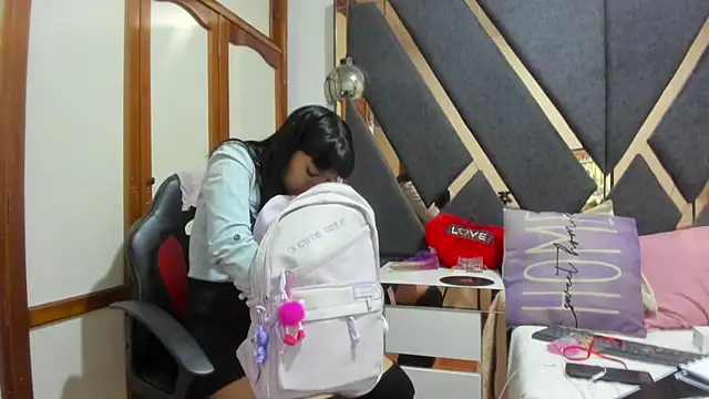 Maggyx online show from 03.10.26