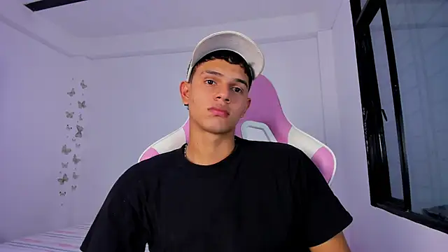 Snapshot of Adrian_Prime_ chatting on 02.12.26 Adrian Prime online show from 02.12.26