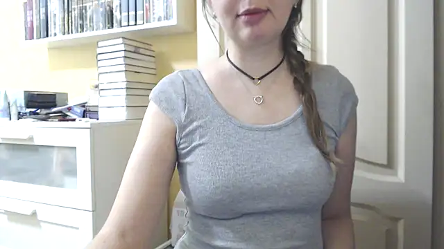 Snapshot of Tasiya chatting on 02.11.26 Tasiya online show from 02.11.26