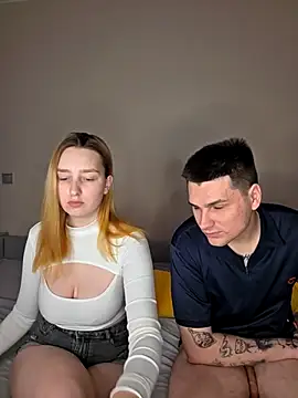 Snapshot of ToxyFoxyy chatting on 02.05.26 ToxyFoxyy online show from 02.05.26