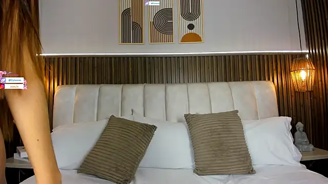 LisaLain online show from 04.09.26