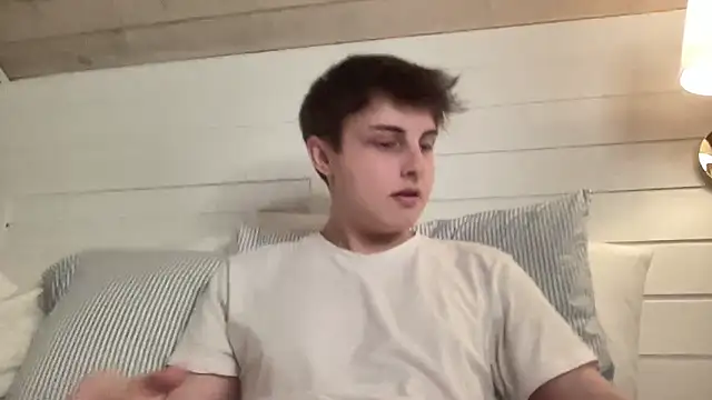 Snapshot of NoahhSkye chatting on 02.03.26 NoahhSkye online show from 02.03.26