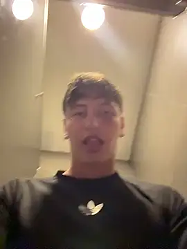 Snapshot of ARON_LUXX chatting on 06.07.26 ARON LUXX online show from 06.07.26