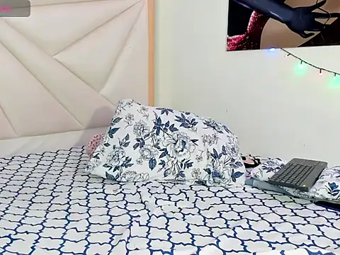 Snapshot of ale-noah chatting on 03.01.26 ale-noah online show from 03.01.26