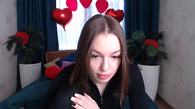 Snapshot of CandyGyrl chatting on 03.04.26 CandyGyrl online show from 03.04.26